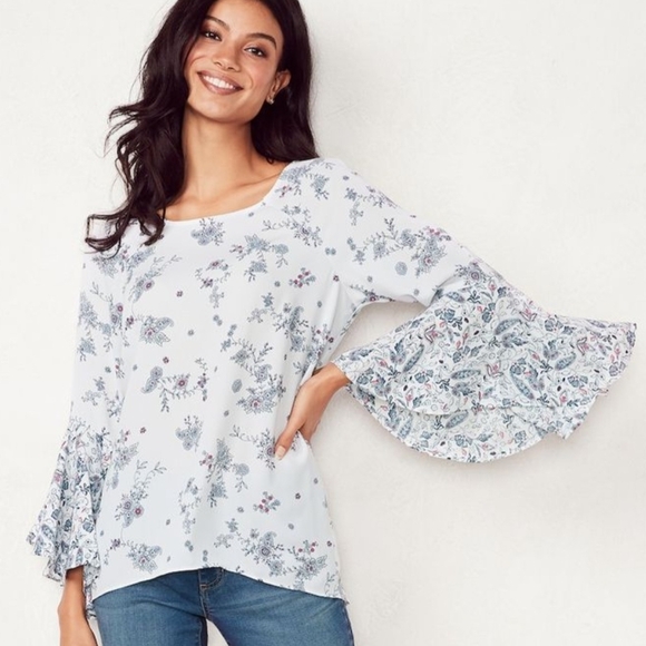 LC Lauren Conrad Tops - LC Lauren Conrad Floral Bell Sleeve Blouse
